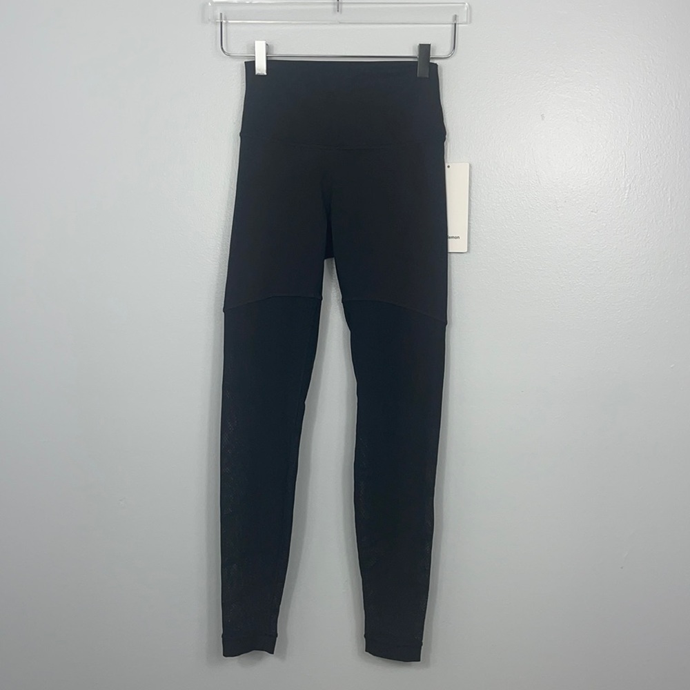 Lululemon Sheer Will HR Tight 28” *Pulse. Color: BLK. Size 6